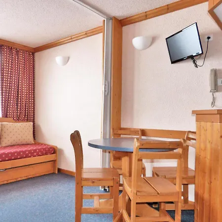 Apartment Divisible Aux Pieds Des Pistes Avec Balcon - Fr-1-181-2674 La Plagne