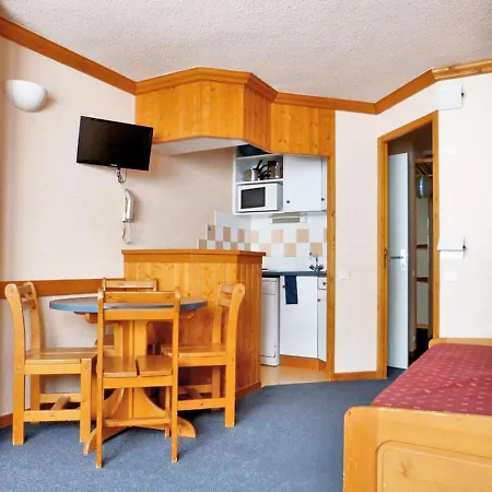 Apartment Divisible Aux Pieds Des Pistes Avec Balcon - Fr-1-181-2674